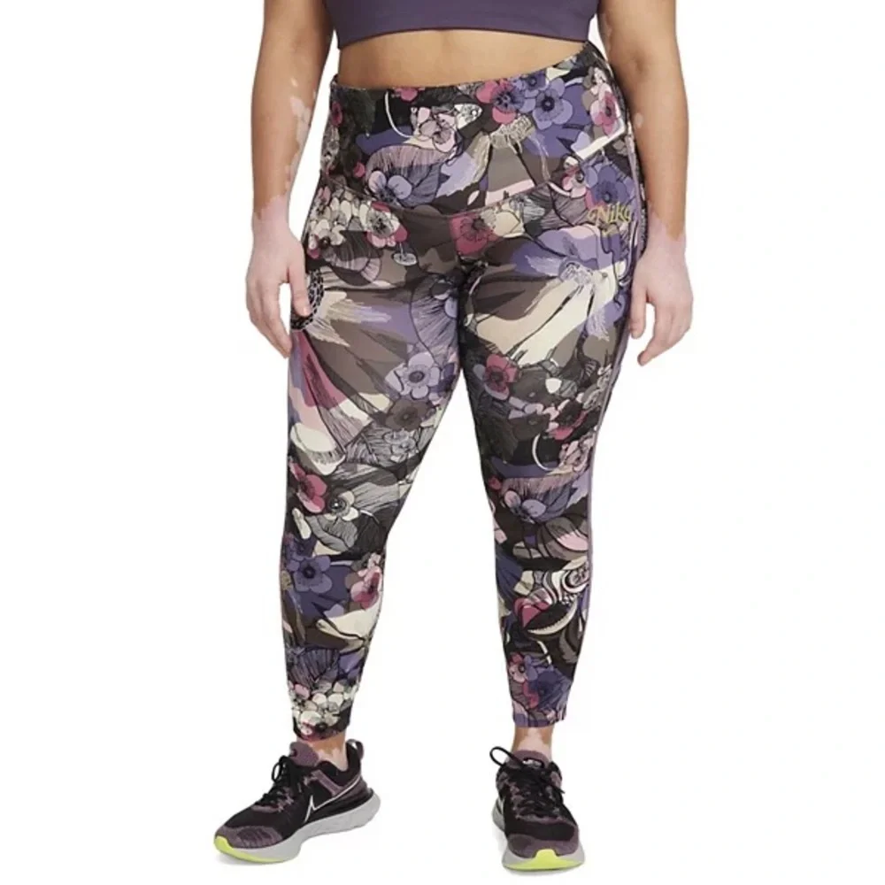 Nike 83% polyester